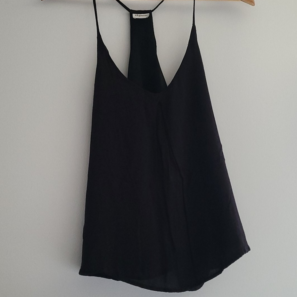 Black flowy tank